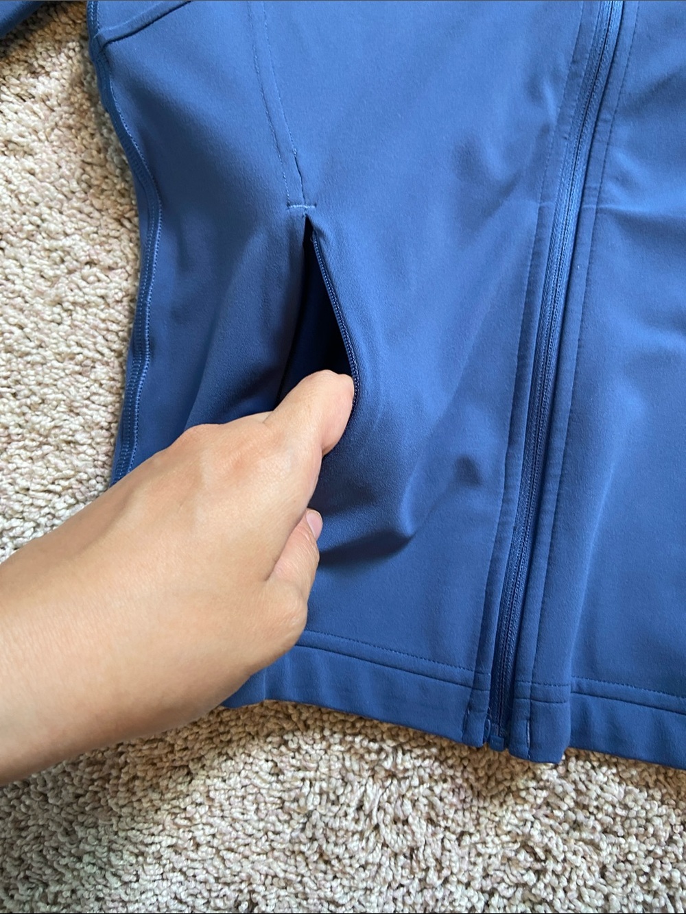 Lululemon • Define Cropped Jacket Pitch Blue - Picture 6 of 16